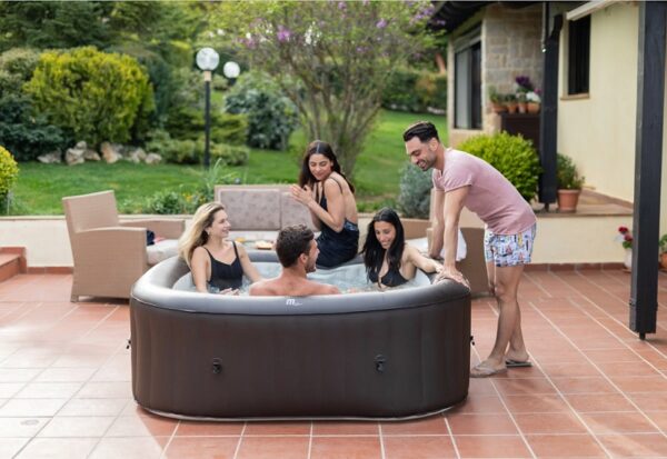 CREATING THE IDEAL ATMOSPHERE FOR YOUR INFLATABLE SPA EXPERIENCE